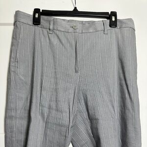 J.Jill linen women's cropped pants. Gray/blue with stripes.